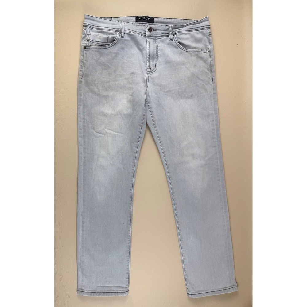 Minimalist Straight Leg Jeans Light Wash Denim 36 Liverpool Woman's 18
